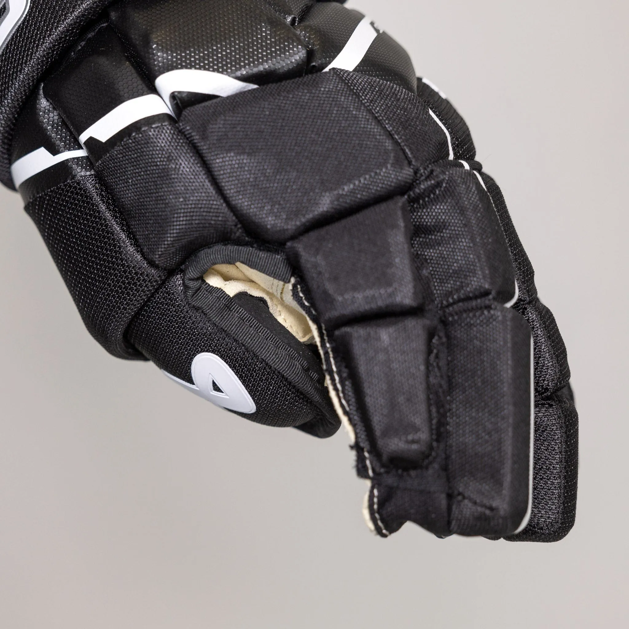 Bauer Supreme Matrix Senior Hockey Gloves