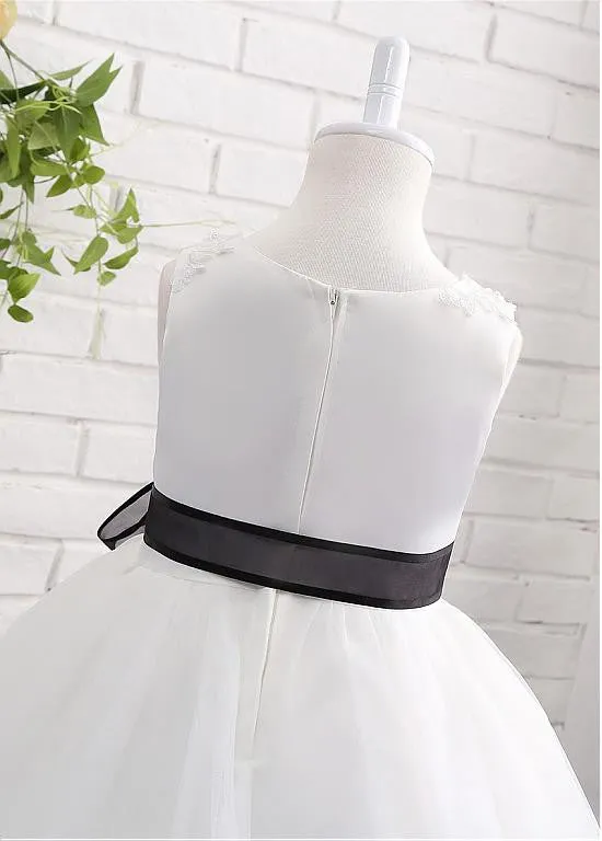 Charming Satin & Tulle Jewel  Flower Girl Dresses With Belt