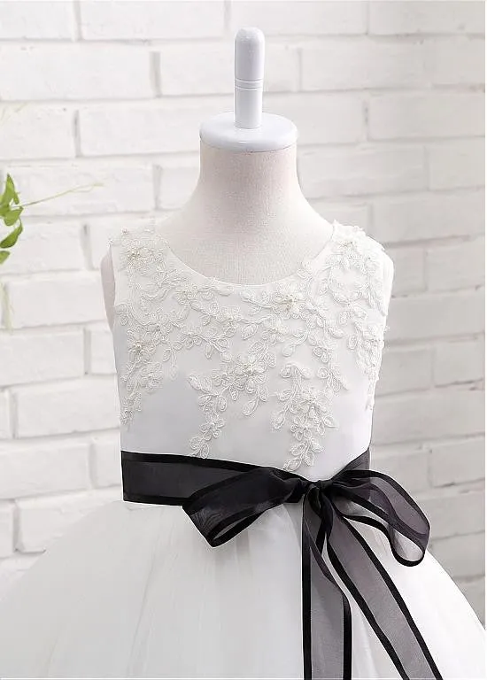 Charming Satin & Tulle Jewel  Flower Girl Dresses With Belt