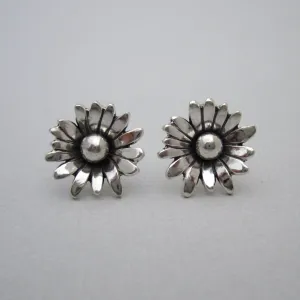 Daisy Sterling Silver Studs