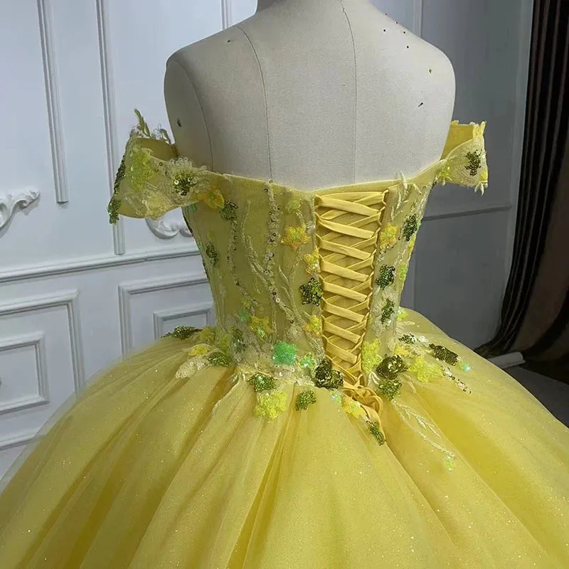 Elegant Sleeveless Evening Gown Sweep Train Off the Shoulder Evening Dress Ball Gown