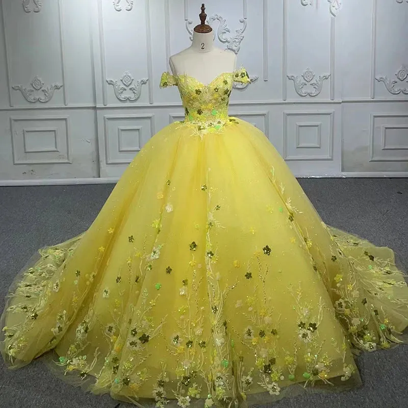 Elegant Sleeveless Evening Gown Sweep Train Off the Shoulder Evening Dress Ball Gown