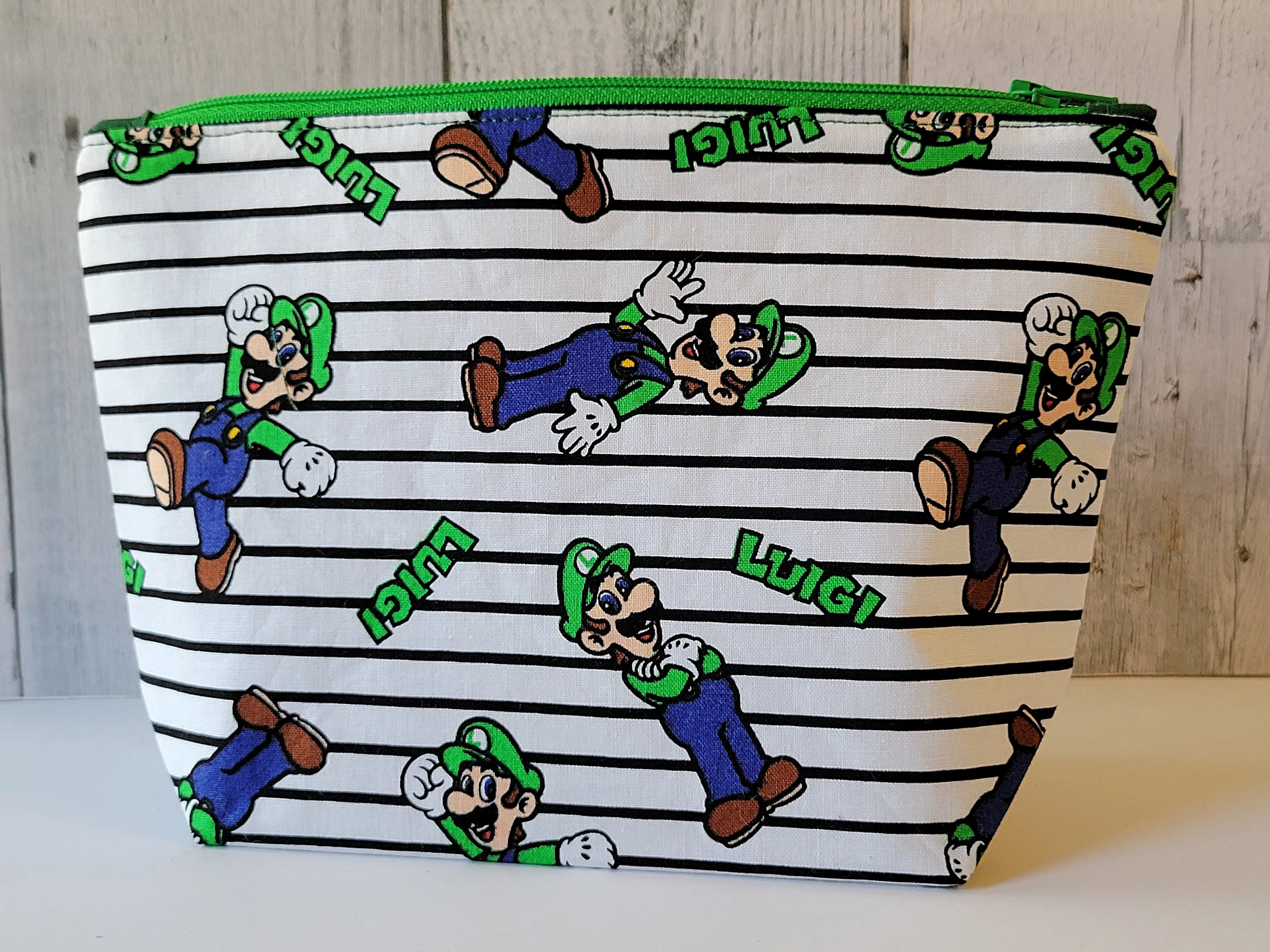 Game Themed Zipper Pouches