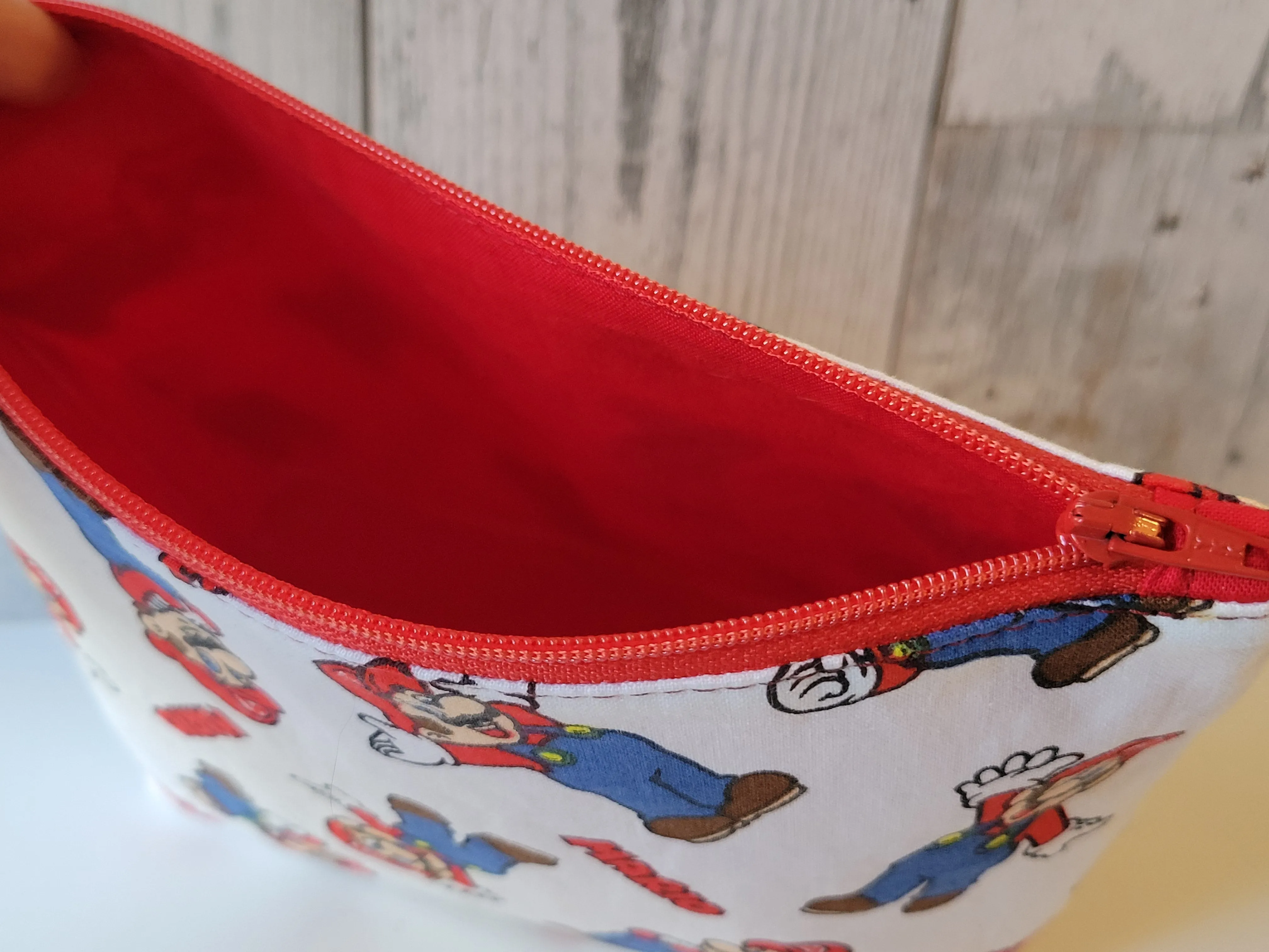 Game Themed Zipper Pouches