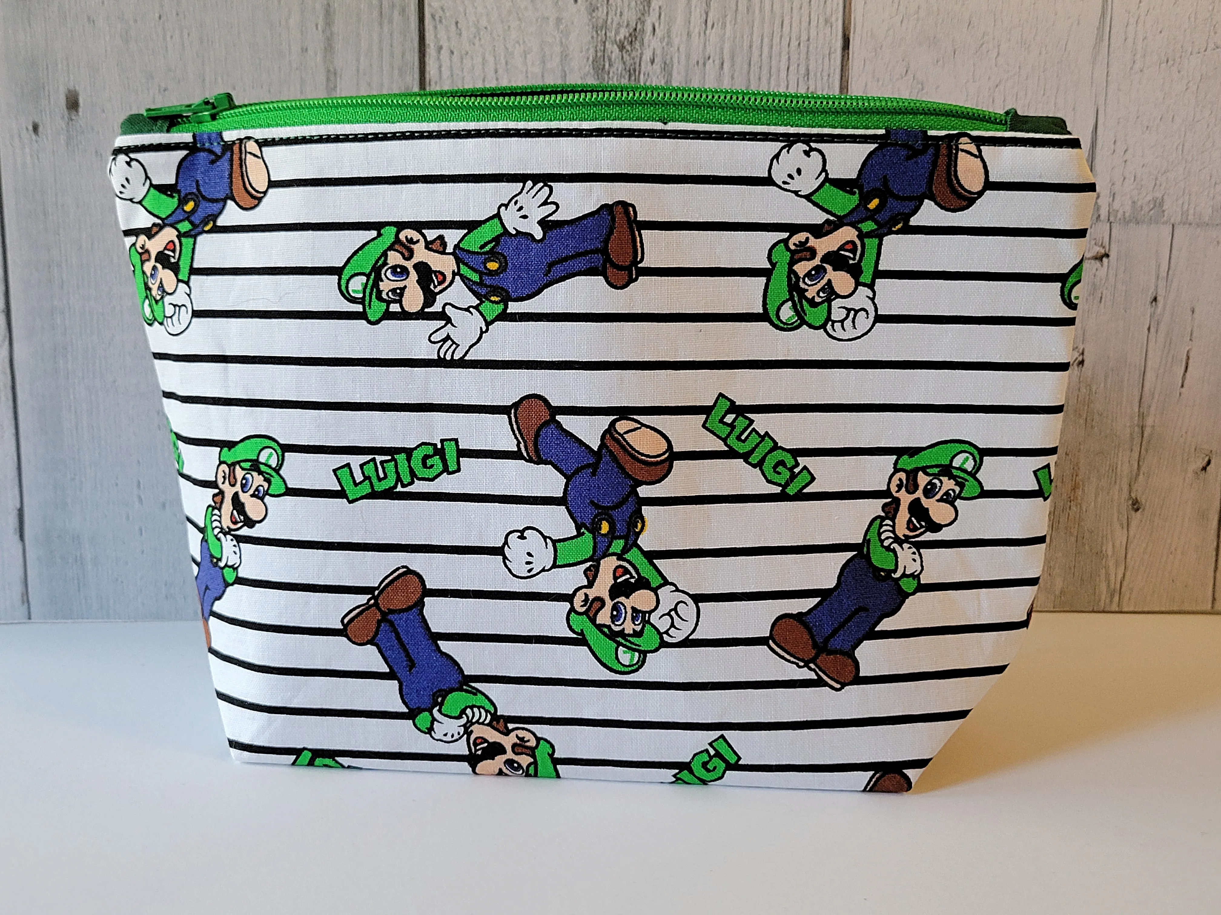 Game Themed Zipper Pouches