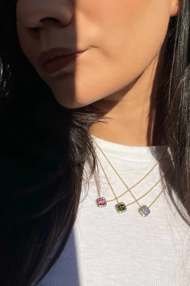 ICON NECKLACE IN AMETHYST