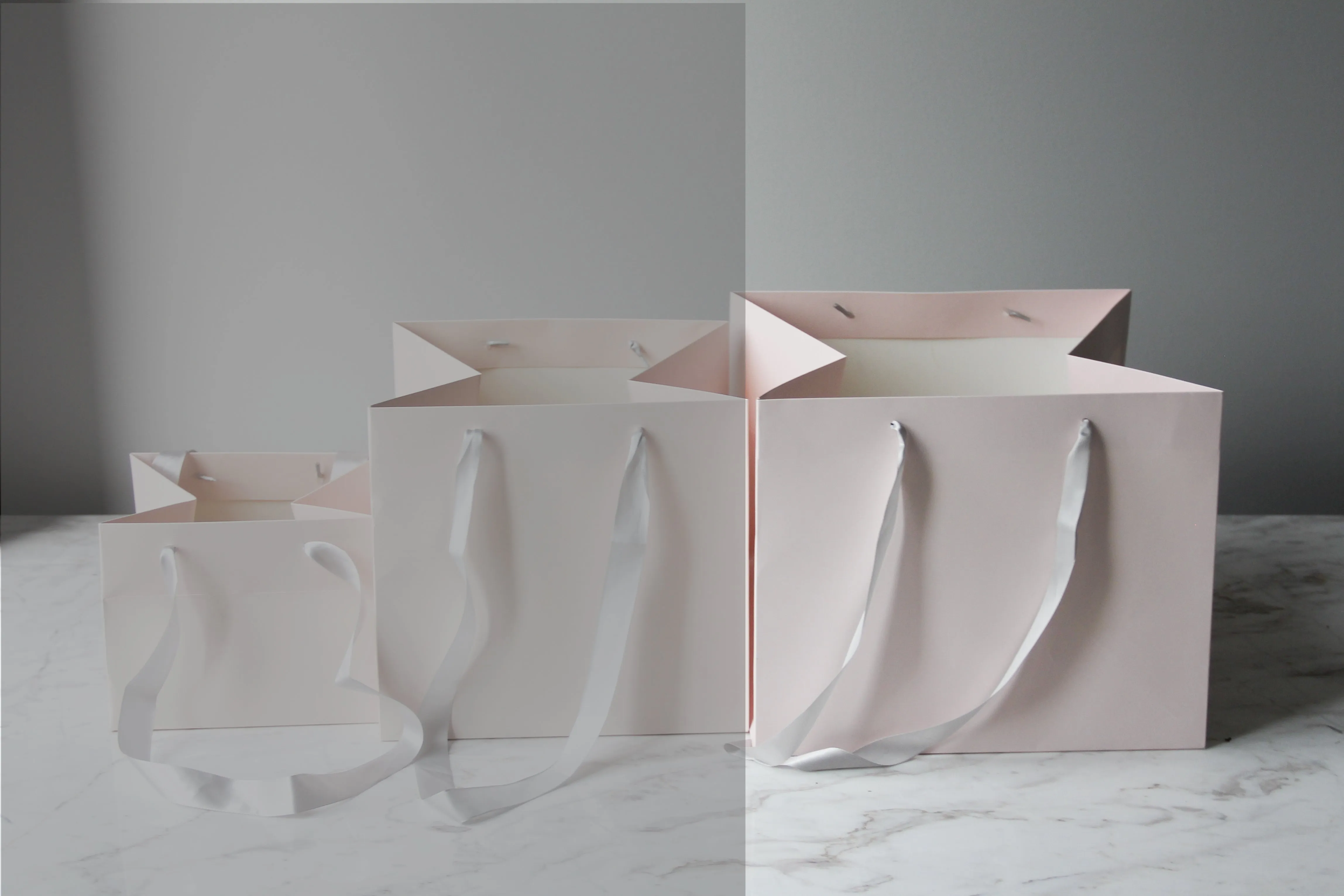 Luxury Flower/gift  Bag With Silk Ribbon Handle