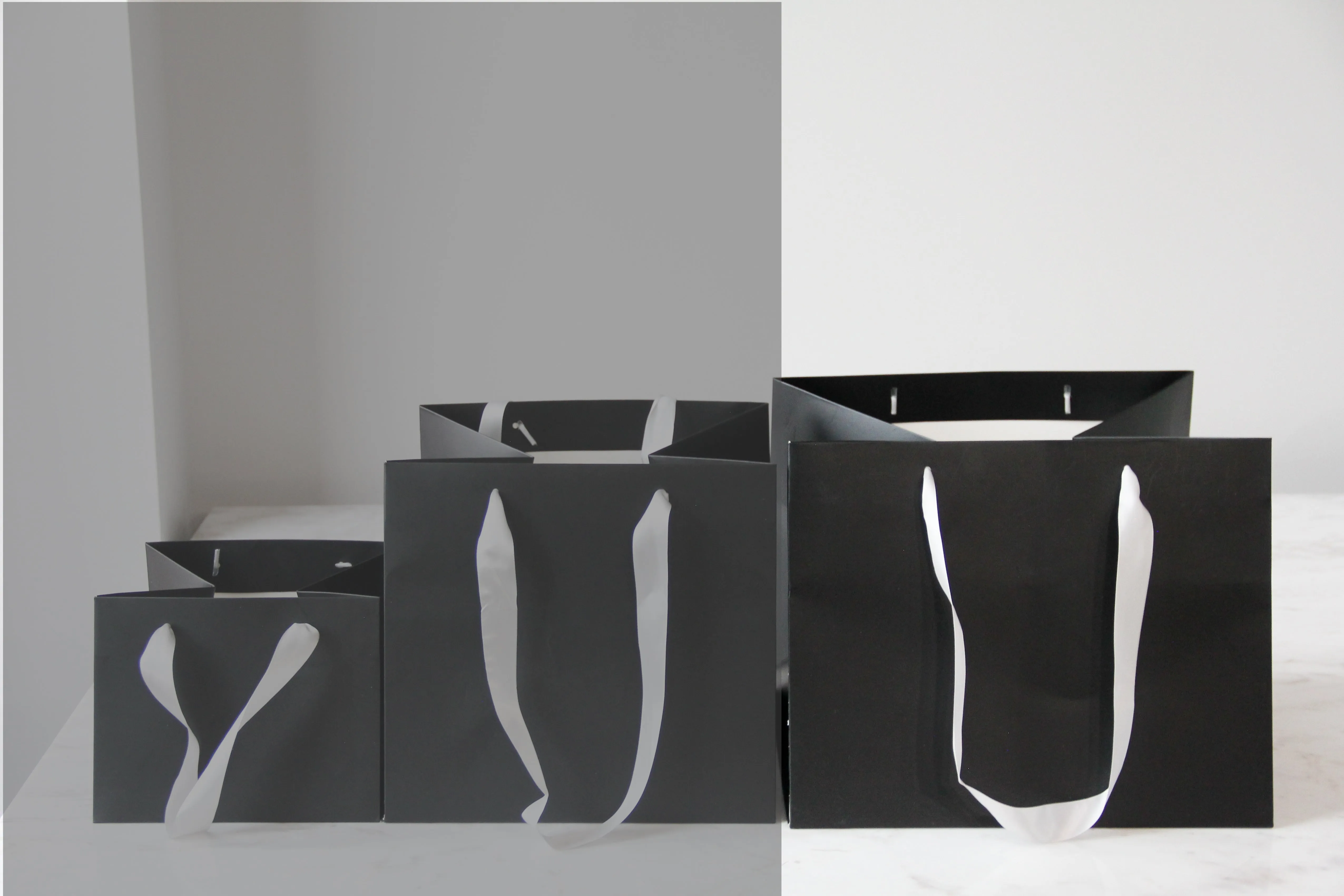Luxury Flower/gift  Bag With Silk Ribbon Handle