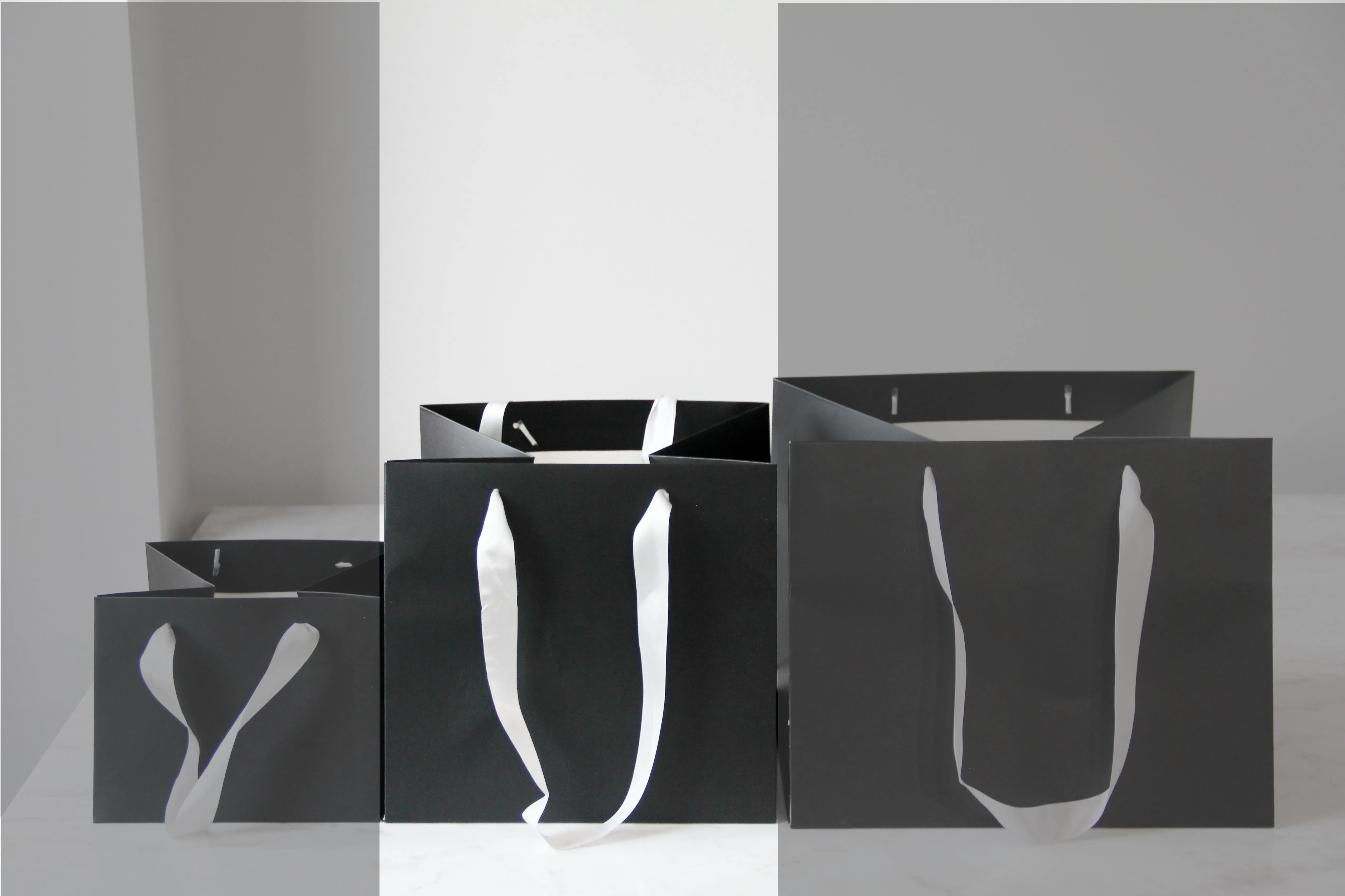 Luxury Flower/gift  Bag With Silk Ribbon Handle