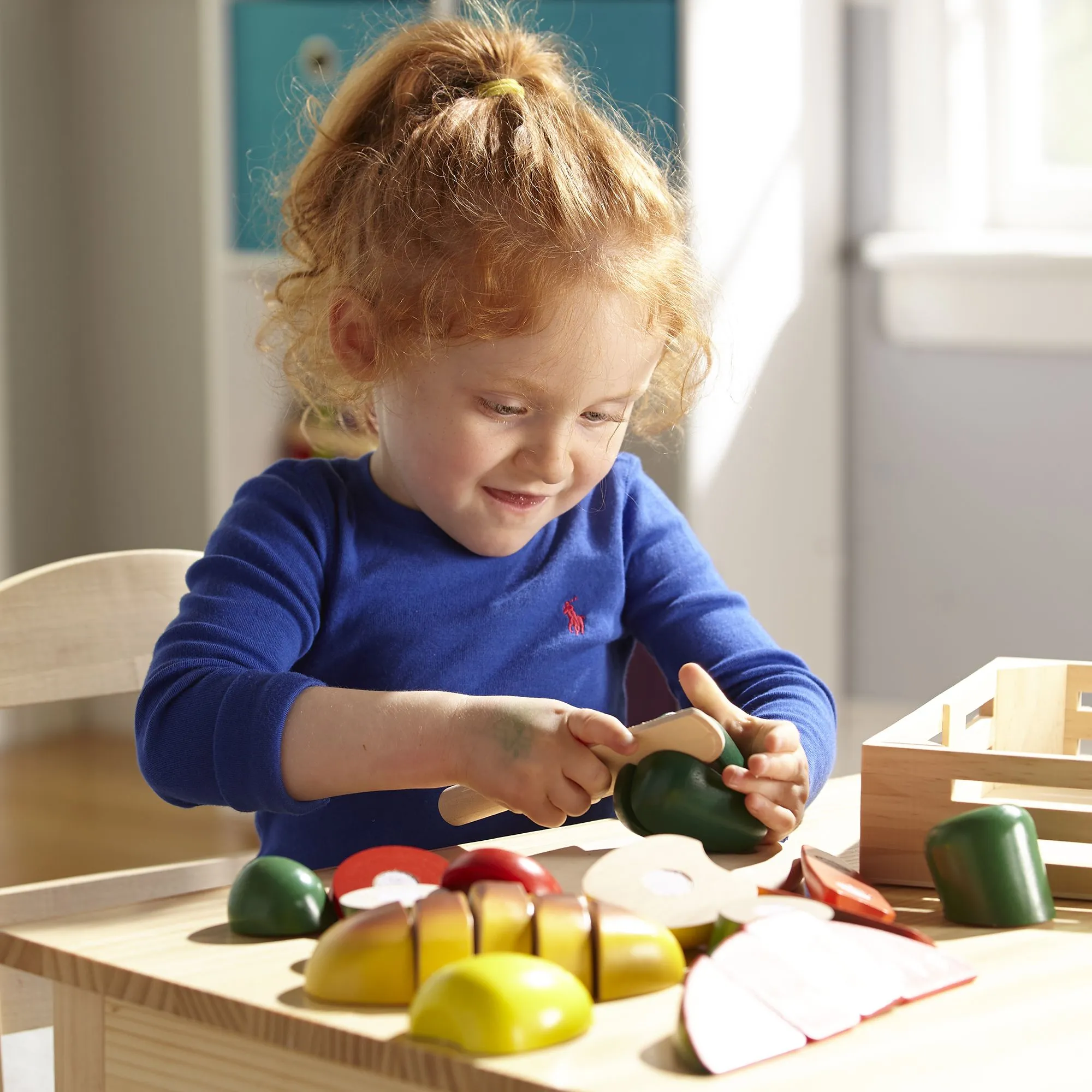 Melissa & Doug Cutting Food