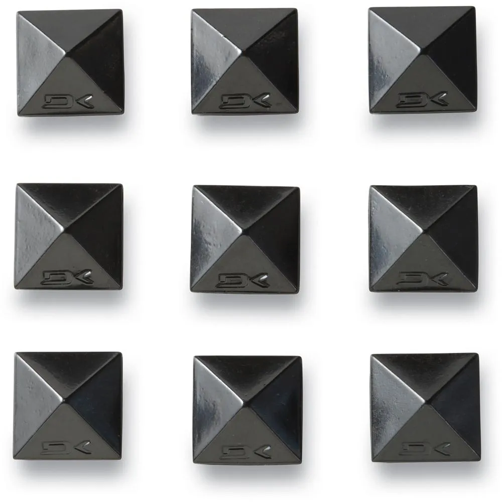 Pyramid Studs Snowboard Stomp Pad 2022