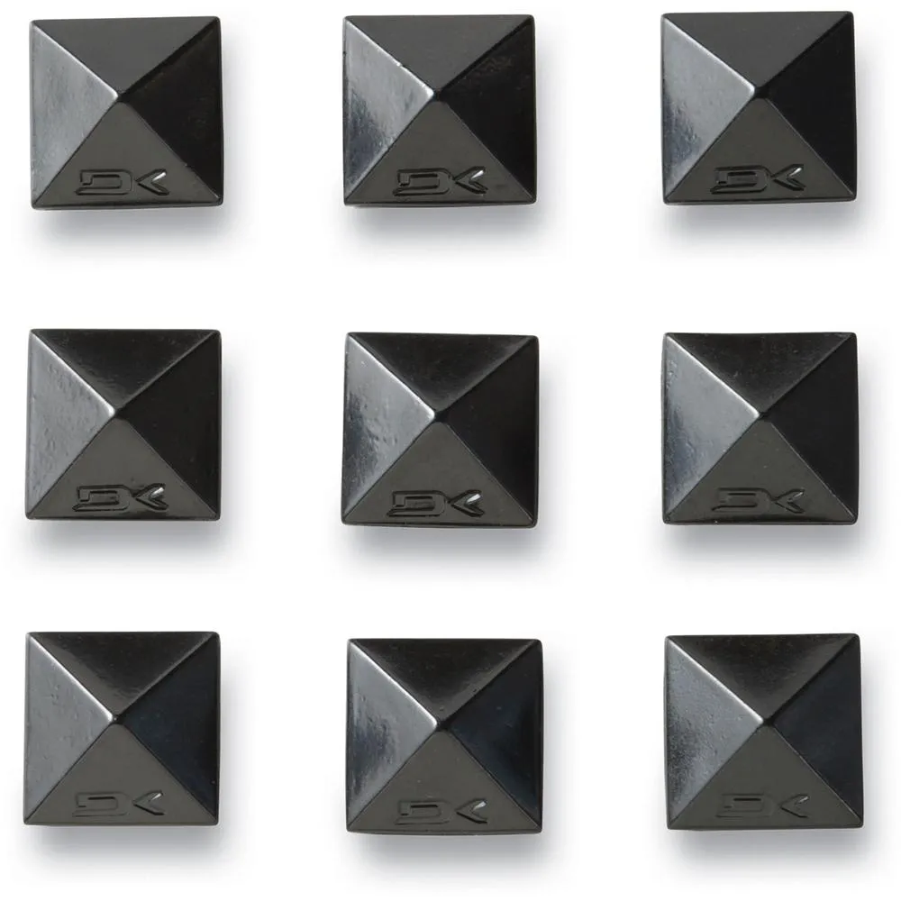 Pyramid Studs Snowboard Stomp Pad 2022