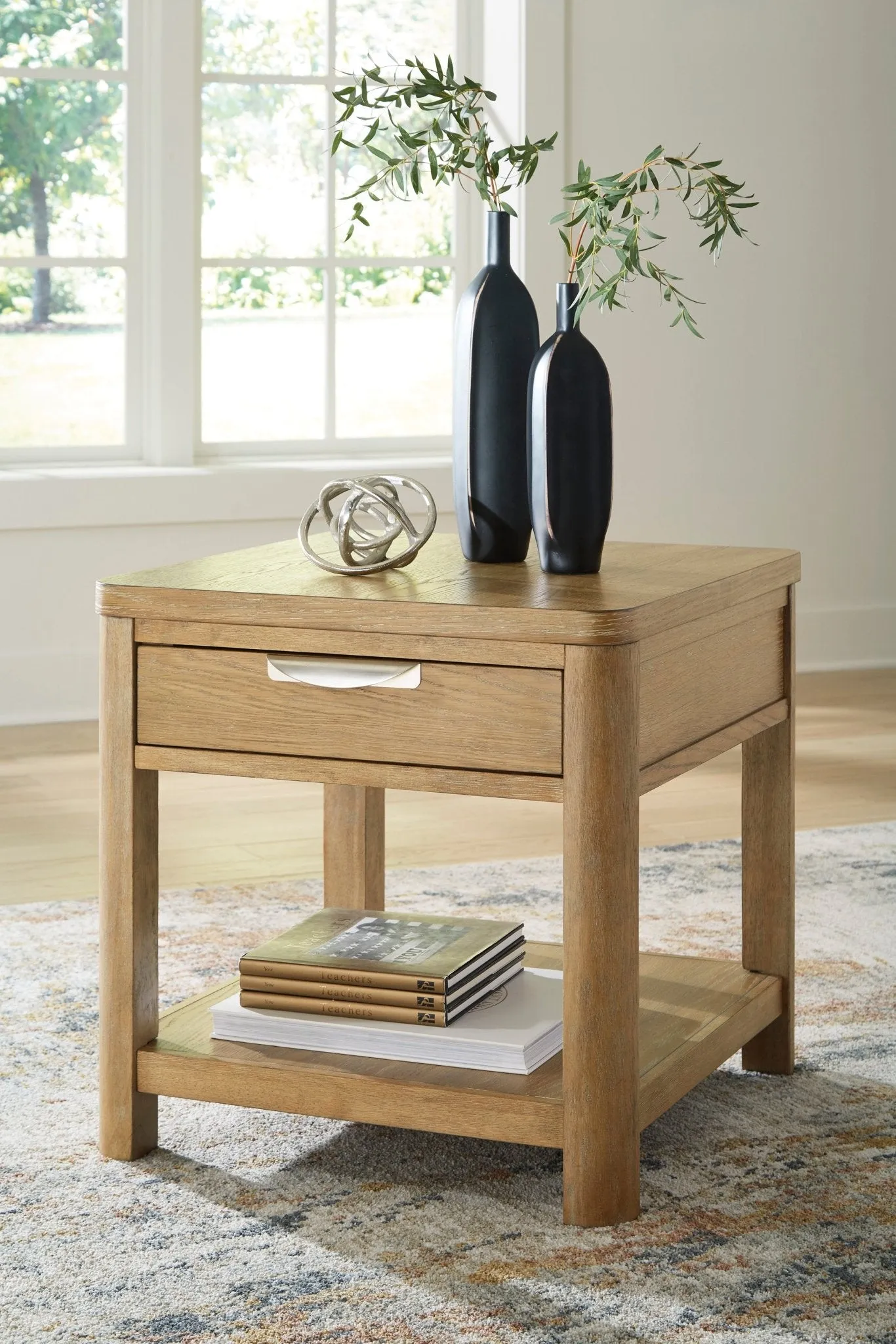 Ren Round End Table