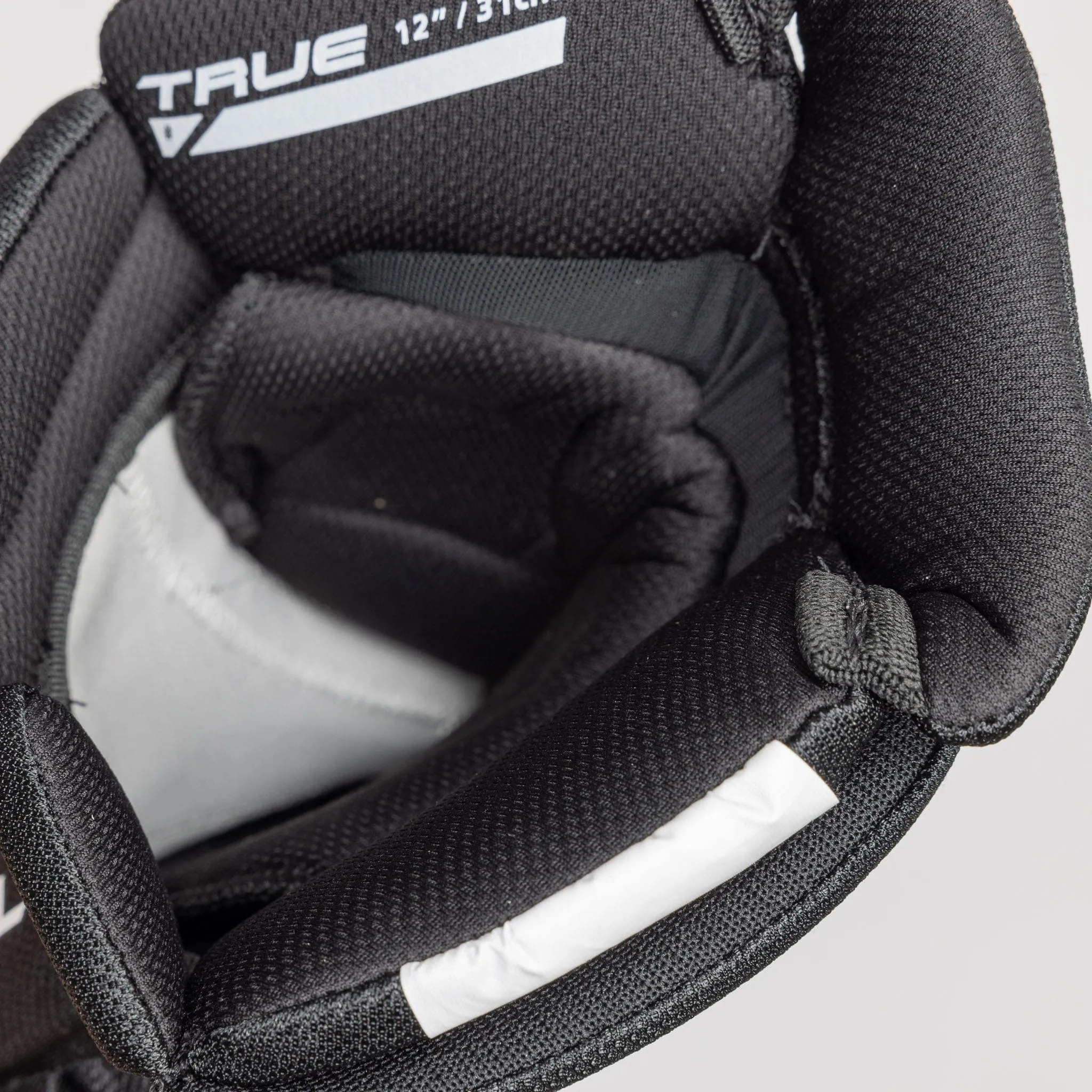 TRUE Catalyst Lite Junior Hockey Glove