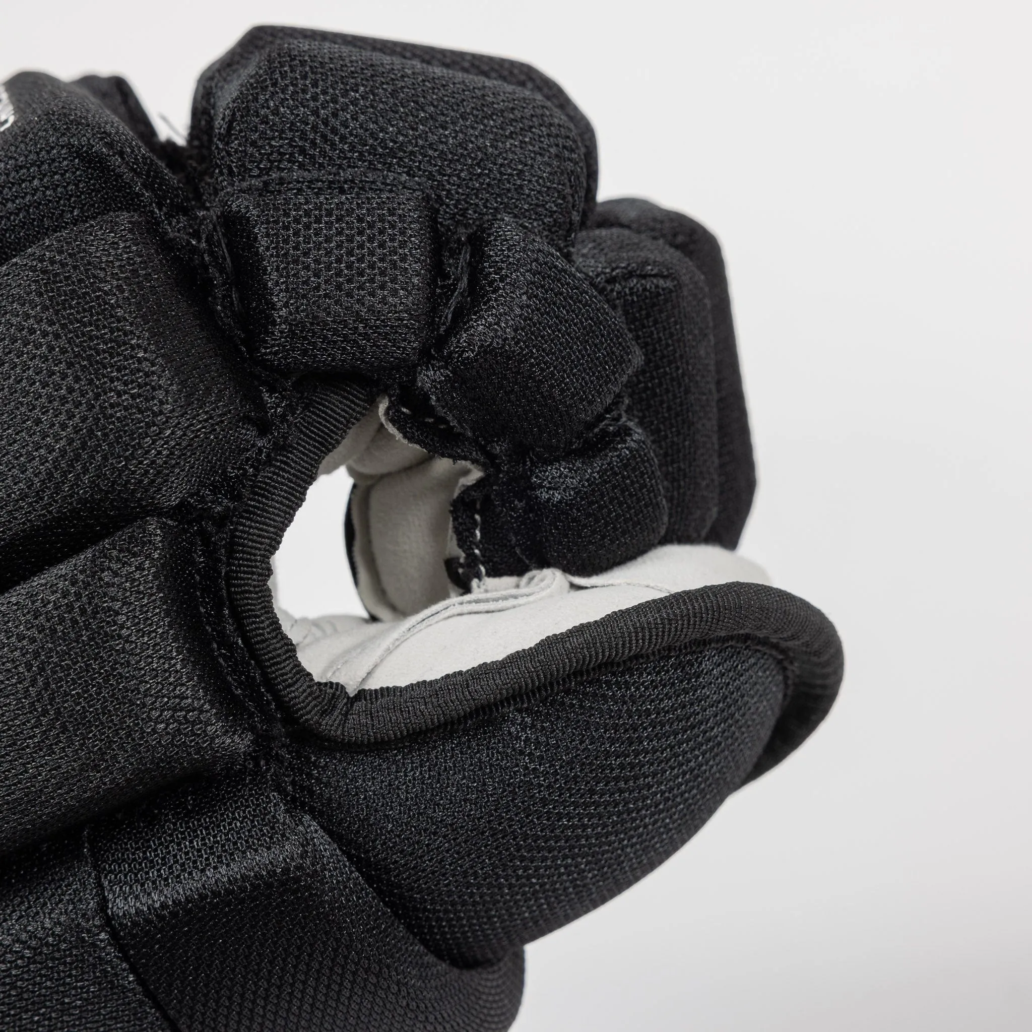 TRUE Catalyst Lite Junior Hockey Glove