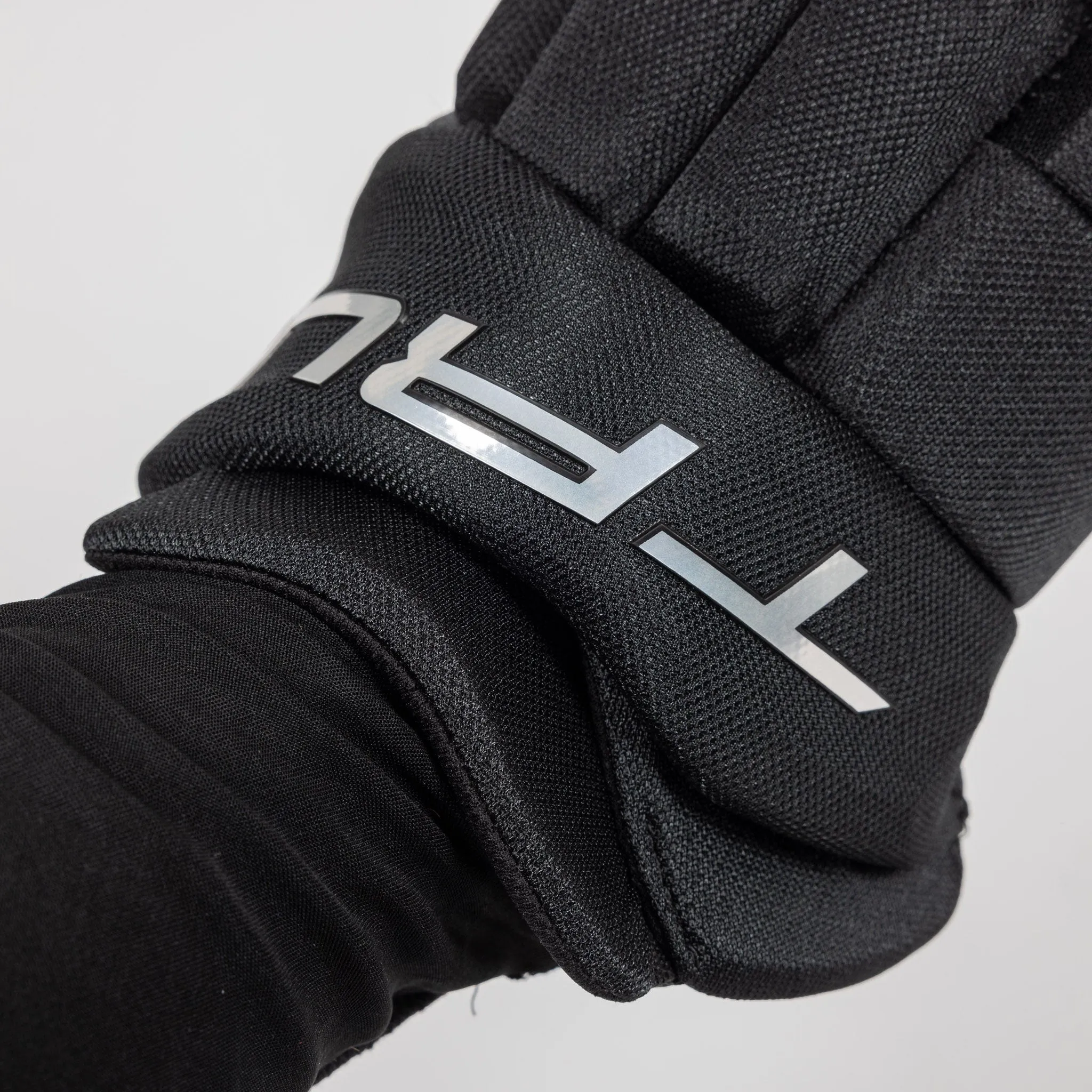 TRUE Catalyst Lite Junior Hockey Glove
