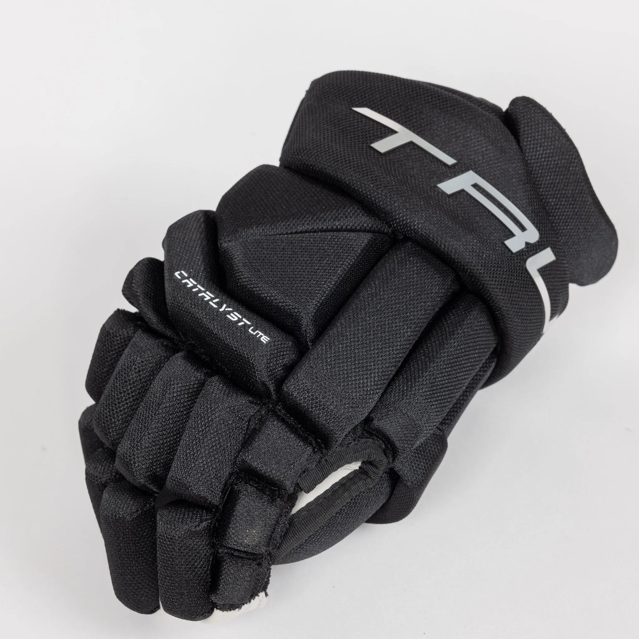 TRUE Catalyst Lite Junior Hockey Glove